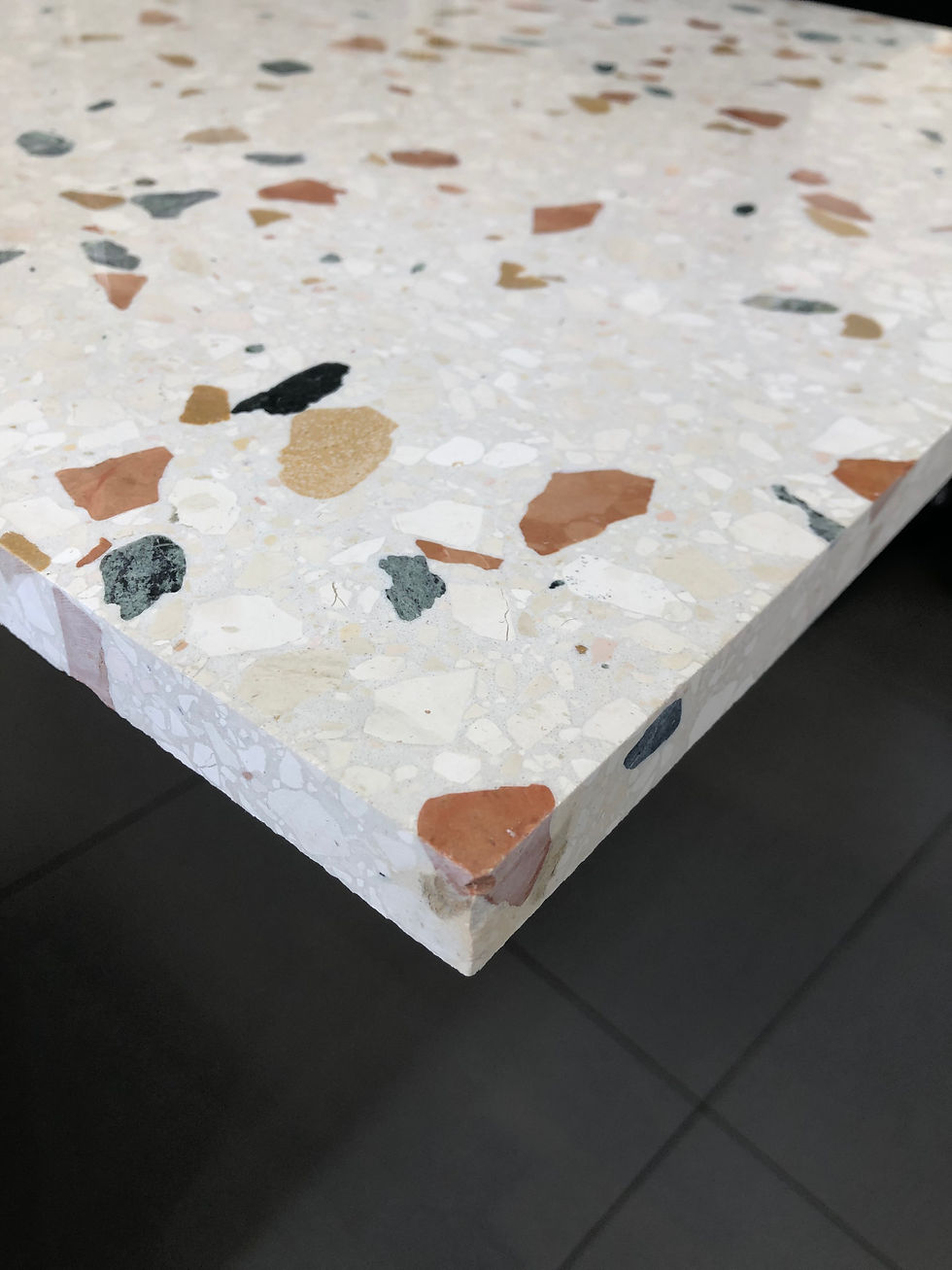 Carreaux de Terrazzo pleine masse 600x600x20 mm série Plaisance