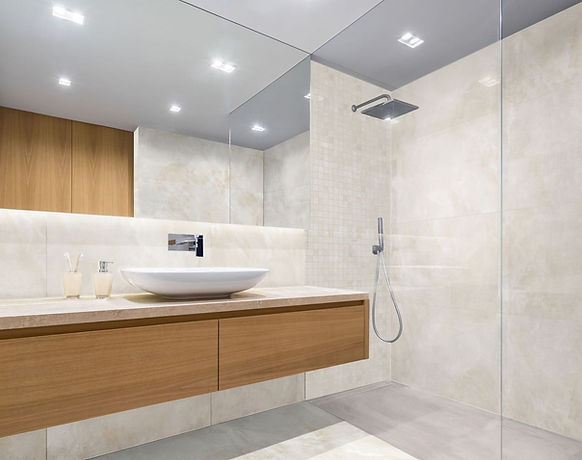 Carrelage de salle de bain effet marbre